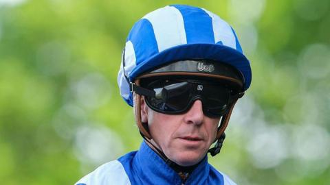  Jim Crowley