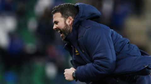 David Healy celebrates beating Glentoran