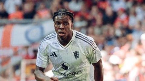 Manchester United defender Patrick Dorgu