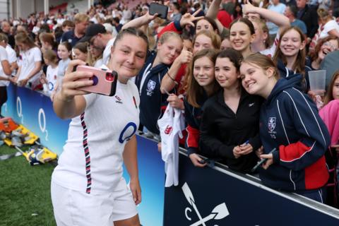 Amy Cokayne playing rugby union for England