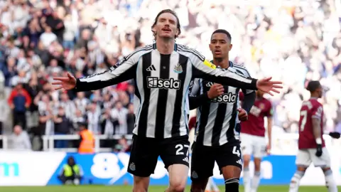 Sunderland celebrate