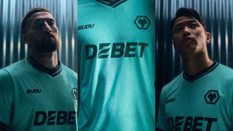 Wolves' players wearing 2025-26 turquoise away kit