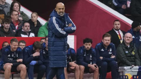 Nuno Espirito Santo watches his Nottingham Forest side from the touchline. 