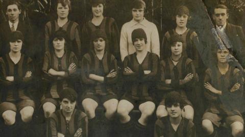 Newport Ladies AFC 1921.