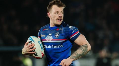 Tom Johnstone in action for Wakefield Trinity