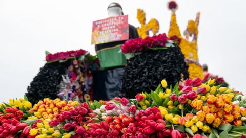 A float at the flower parade in 2023