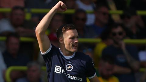 Macaulay Langstaff scores for Millwall at Norwich