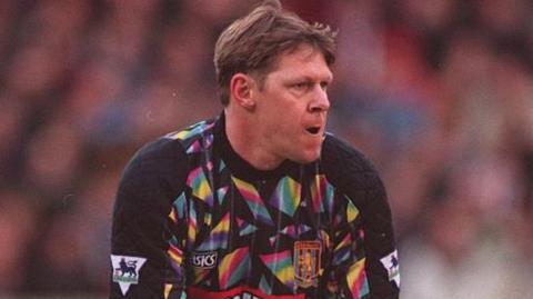 Nigel Spink in action for Aston Villa