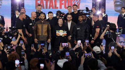 Chris Eubank Jr and Conor Benn pose for pictures