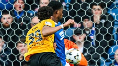 Tete Yengi and Emmanuel Fernandez