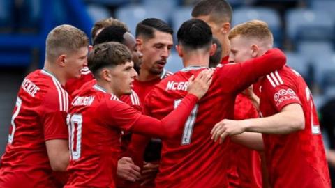 Aberdeen celebrate