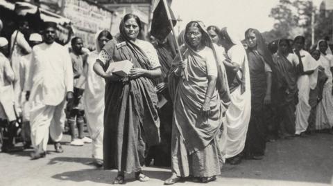Indian freedom struggle march by women