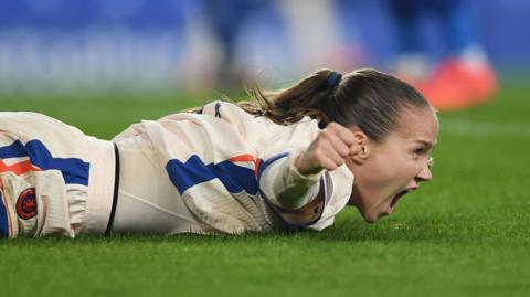 Guro Reiten celebrates