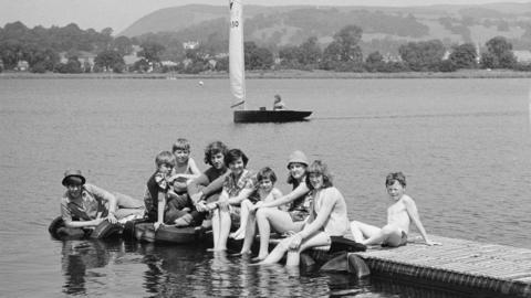 Pencampwriaeth Hwylio Ysgolion Cymru ar Lyn Tegid