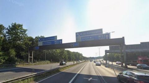 M3 junction 14 southbound.