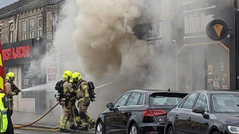 Fire in Leeds Road 