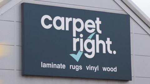 Arwydd Carpetright 