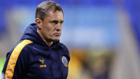 Shrewsbury boss Paul Hurst