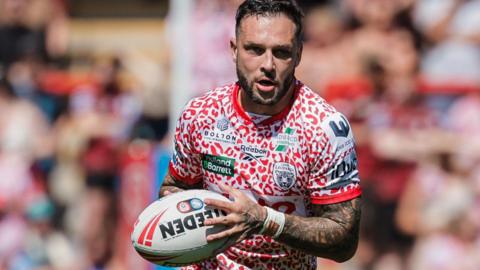Gareth O'Brien in action for Leigh Leopards