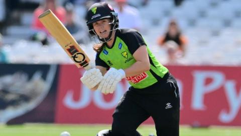 Sophie Luff batting for Western Storm