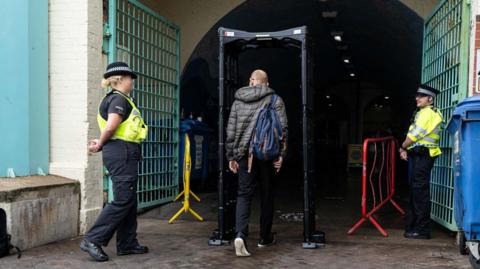 Knife arch in Sussex