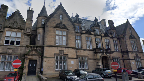 stirling sheriff court 