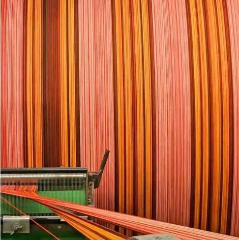 Blanced yn cael ei greu gyda'r un technegau traddodiadol sydd wedi'u defnyddio yn y felin ers 1912