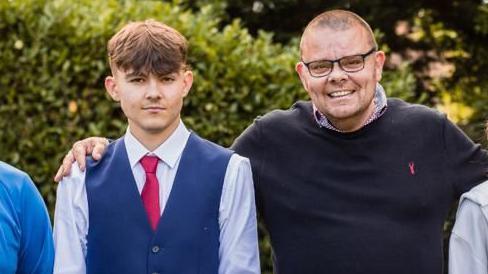 Close up image of Charlie Cosser (left) and Martin Cosser (right)