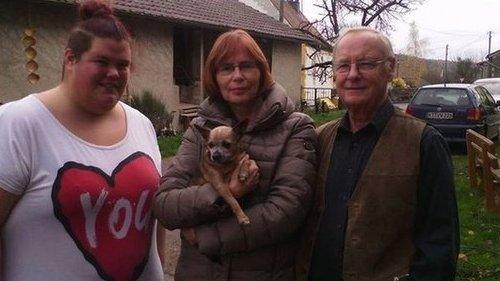 Charly with his owners