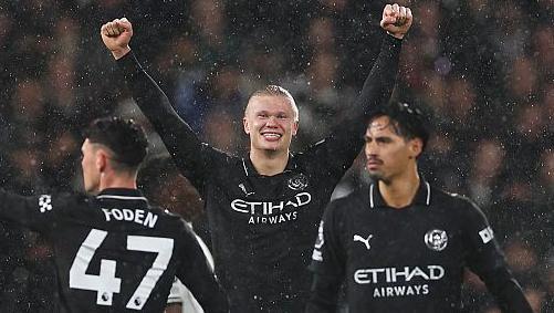 Erling Haaland celebrates scoring against Fulham