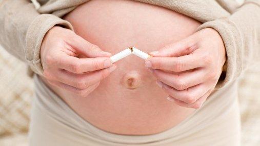 Giving up smoking while pregnant