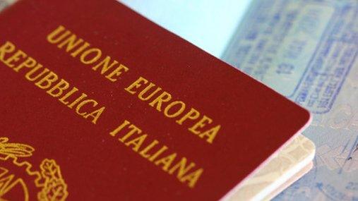 Italian passport