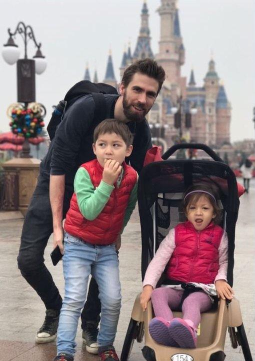 Michael Simpson with his children Jack and Alice