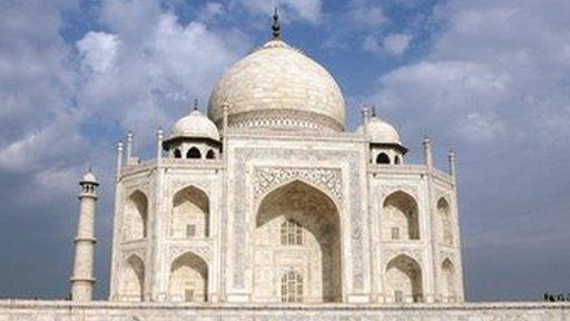 Photo of the Taj Mahal