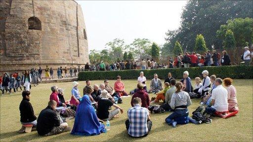 Buddhists at Sarnack