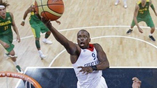 Luol Deng in action at the 2012 Olympics