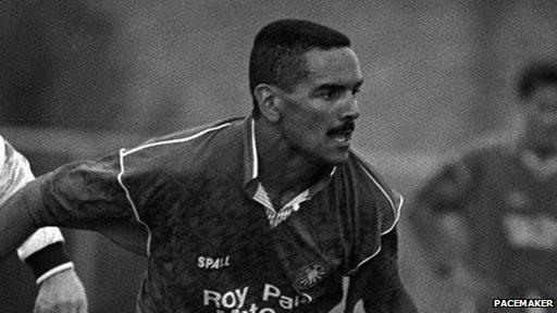 Joey Cunningham playing for Portadown in 1990