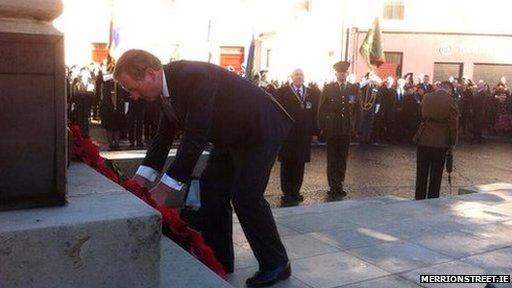 Enda Kenny lays a wreath in Enniskillen