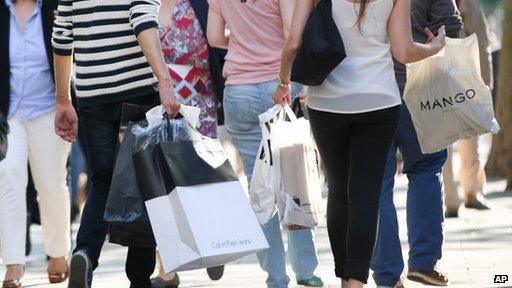 shoppers in Hamburg