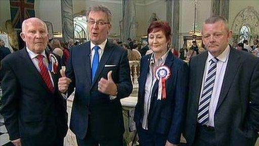 Mike Nesbitt and party councillors