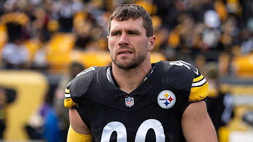 TJ Watt in his Steelers kit