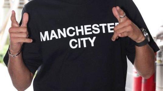 Manchester City outfits