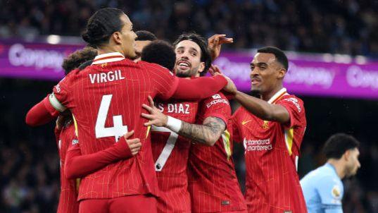 Liverpool celebrate at Manchester City