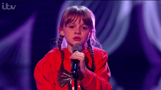 heidi-singing-on-the-voice-kids