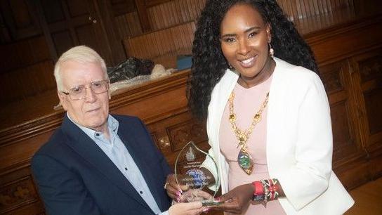 John Kelly pictured with mayor Lillian Seenoi-Barr