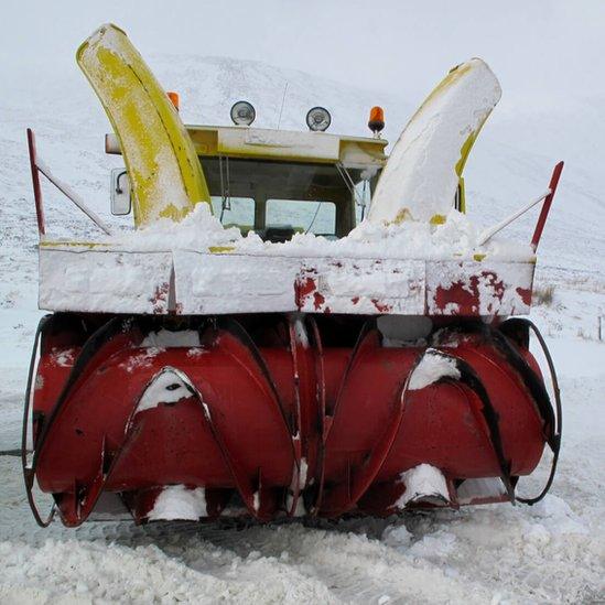 A cutter snow blower on A93