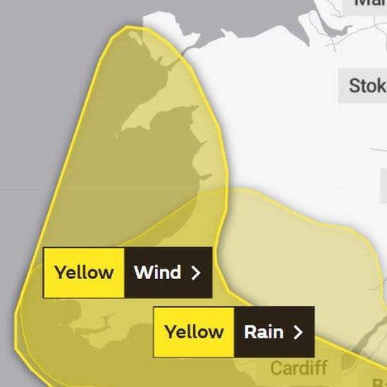 Map rhybuddion melyn dydd Mercher a nos Iau