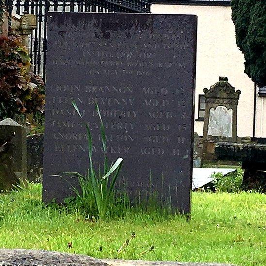 Memorial stone