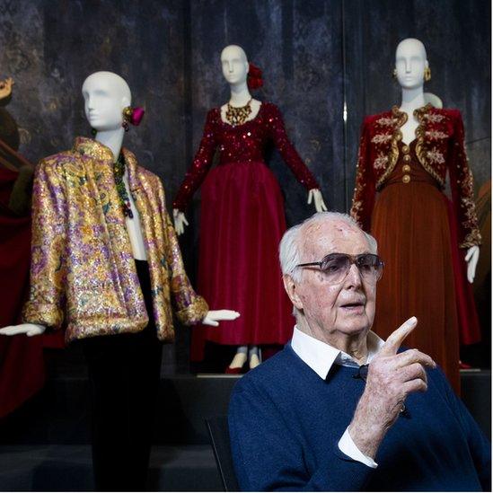 2016 shot of Hubert de Givenchy at a 2016 retrospective exhibition of his work