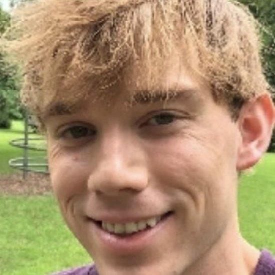 Travis Reinking, 29